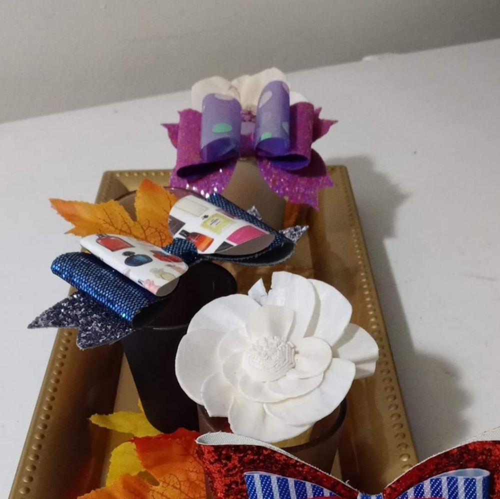 Hair bows